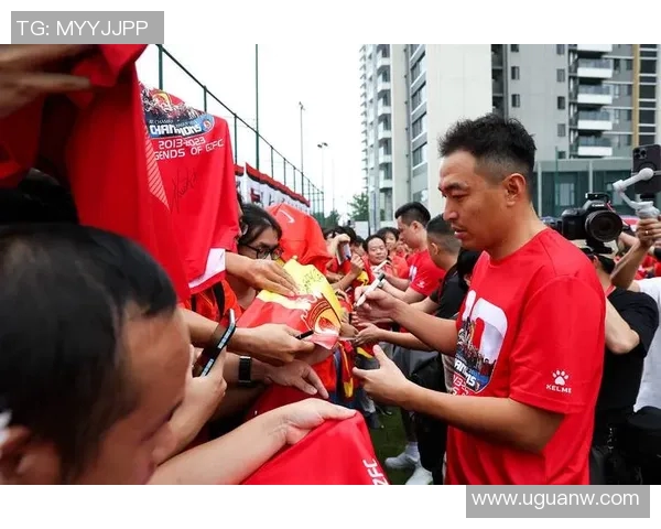 广州足球队防反战术解析与得失评估的深度剖析