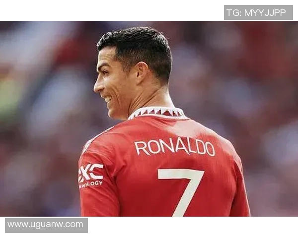 意大利足球明星7号的辉煌历程与传奇瞬间揭秘 意大利足球明星7号的辉煌历程与传奇瞬间揭秘