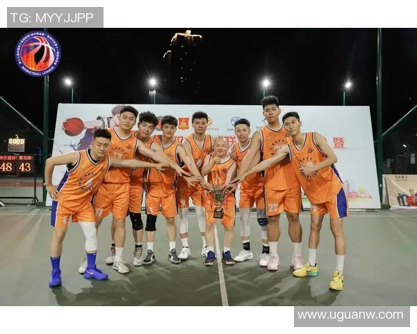 重庆篮球队的崛起与挑战探析聚焦球队力量与未来发展方向 重庆篮球队的崛起与挑战探析聚焦球队力量与未来发展方向