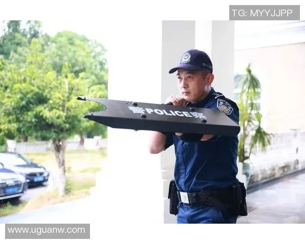 成都与重庆足球队赛后复盘分析团队配合与战术执行的关键要素